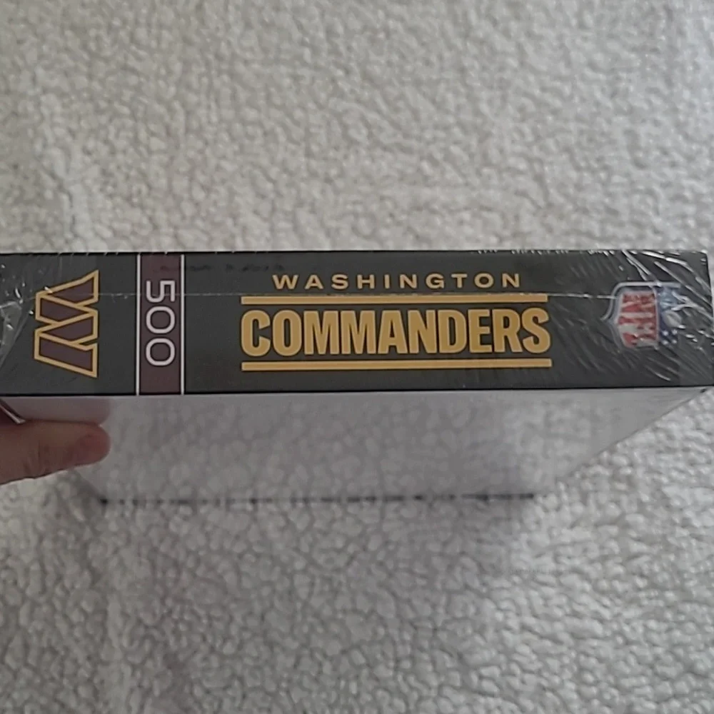 Washington Commanders 500 Piece Puzzle NWOT Unopened - Picture 4 of 5